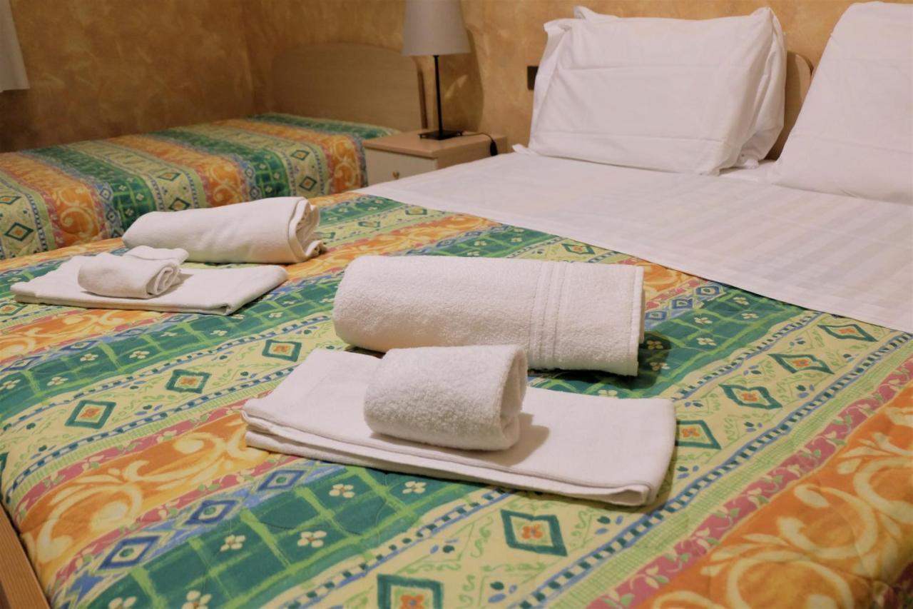 Hostel Il Tetto Мелфи Екстериор снимка